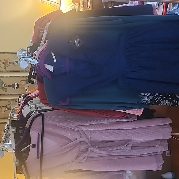 ESTRELLA "Uno1luv" Designer And Luxury Closet IS GOING LIVE - Picture 12 of 17